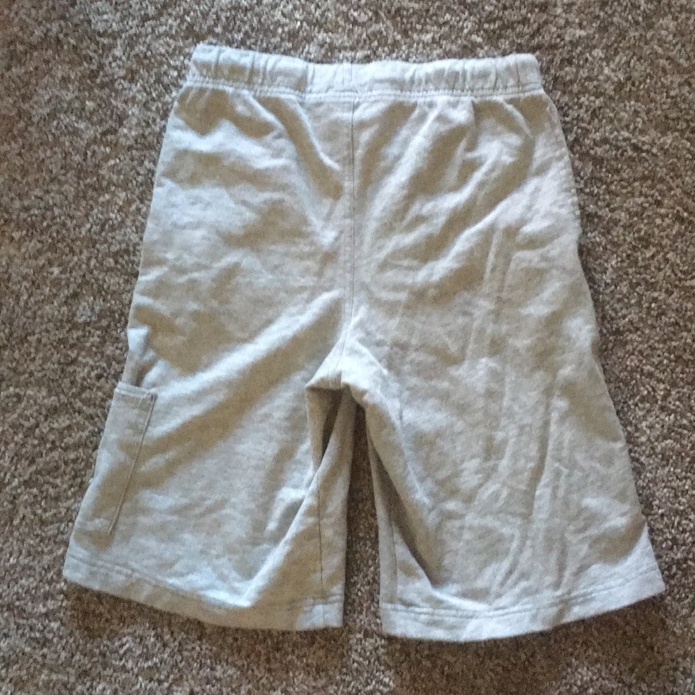 Summer Shorts - Picture 2 of 3